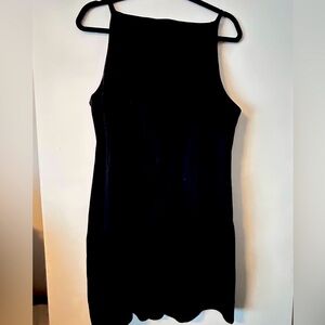Elegant Black Sleeveless Dress